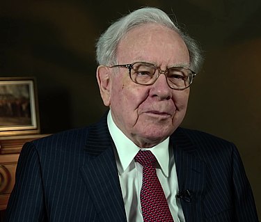 Warren_Buffett_at_the_2015_SelectUSA_Investment_Summit